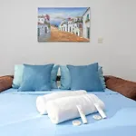 Seafront With Parking Apartmán *