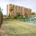 Seafront With Parking Apartmán