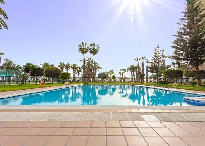 Apartament Seafront With Parking